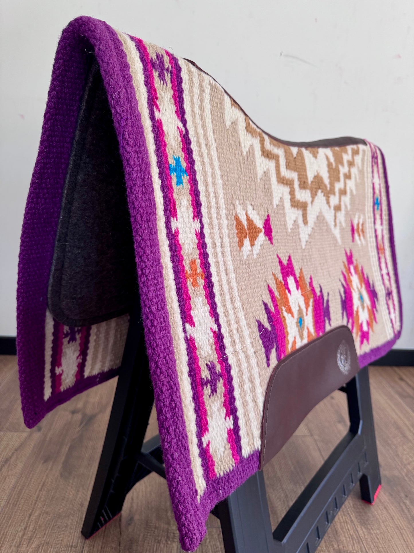 All-in-one Aztec purple pad
