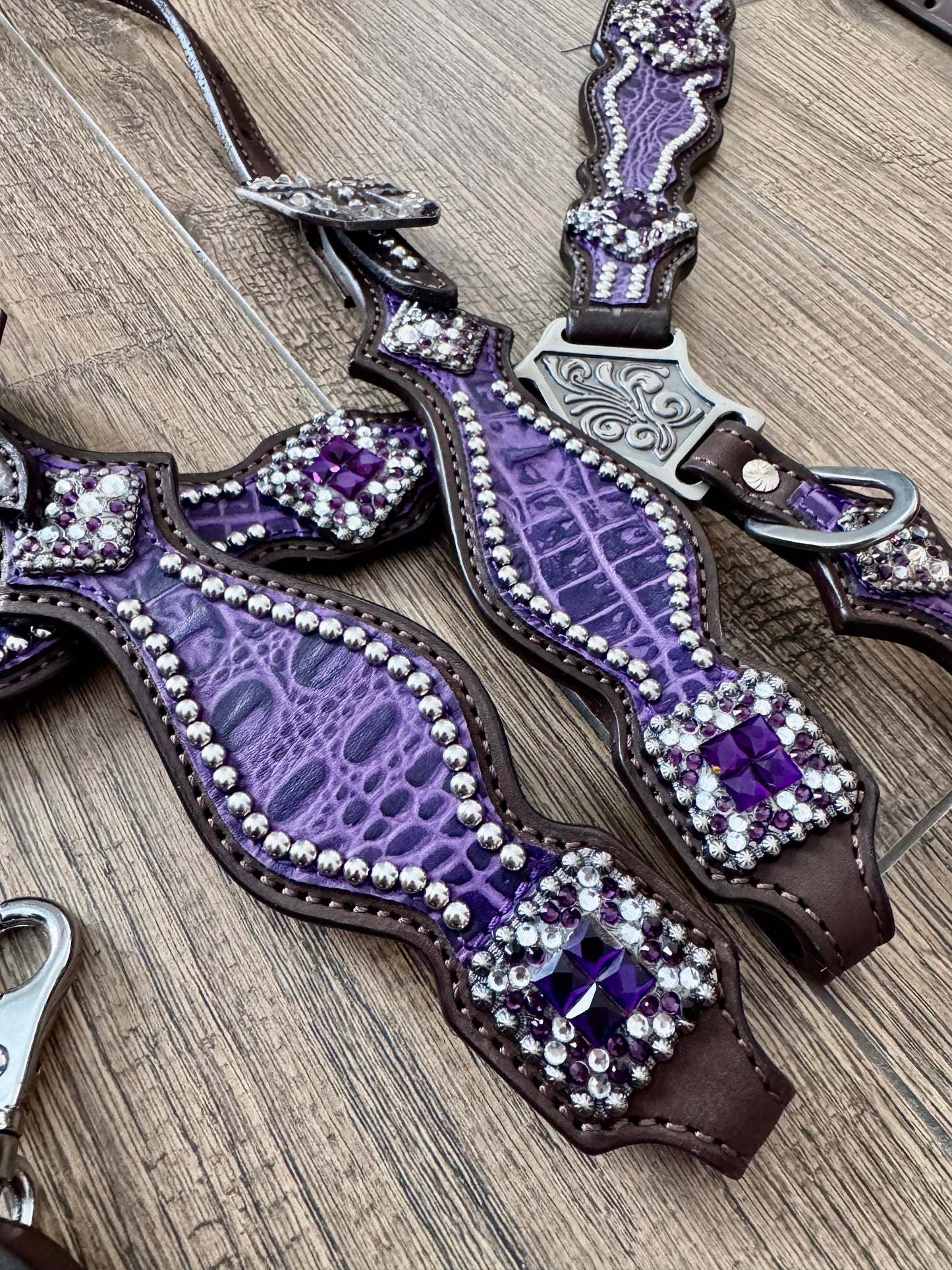 Purple set / crocodile 001